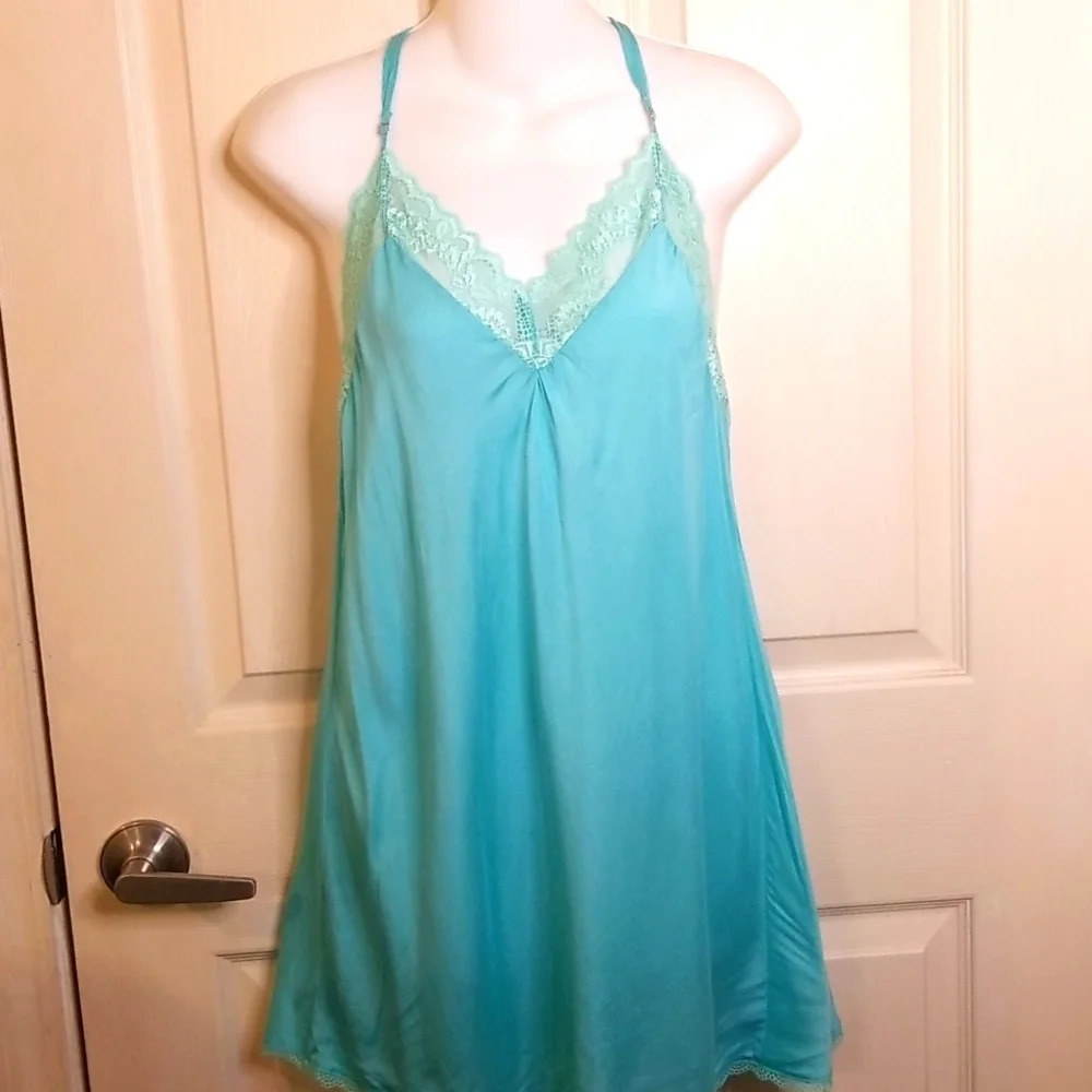 VINTAGE Victoria's Secret Silk Nylon Blend Lace Sexy Baby Doll Seafoam SzMed